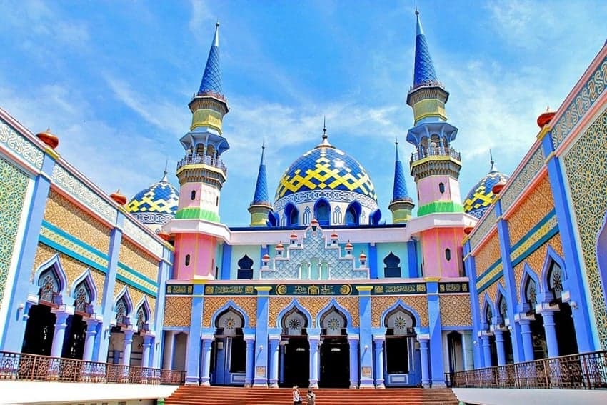 Jadwal Salat dan Imsakiyah Kota Surabaya Hari ini, 7 Ramadan 1447 Hijriyah Jadwal Salat dan Imsakiyah Kota Surabaya Hari ini, 7 Ramadan 1447 Hijriyah