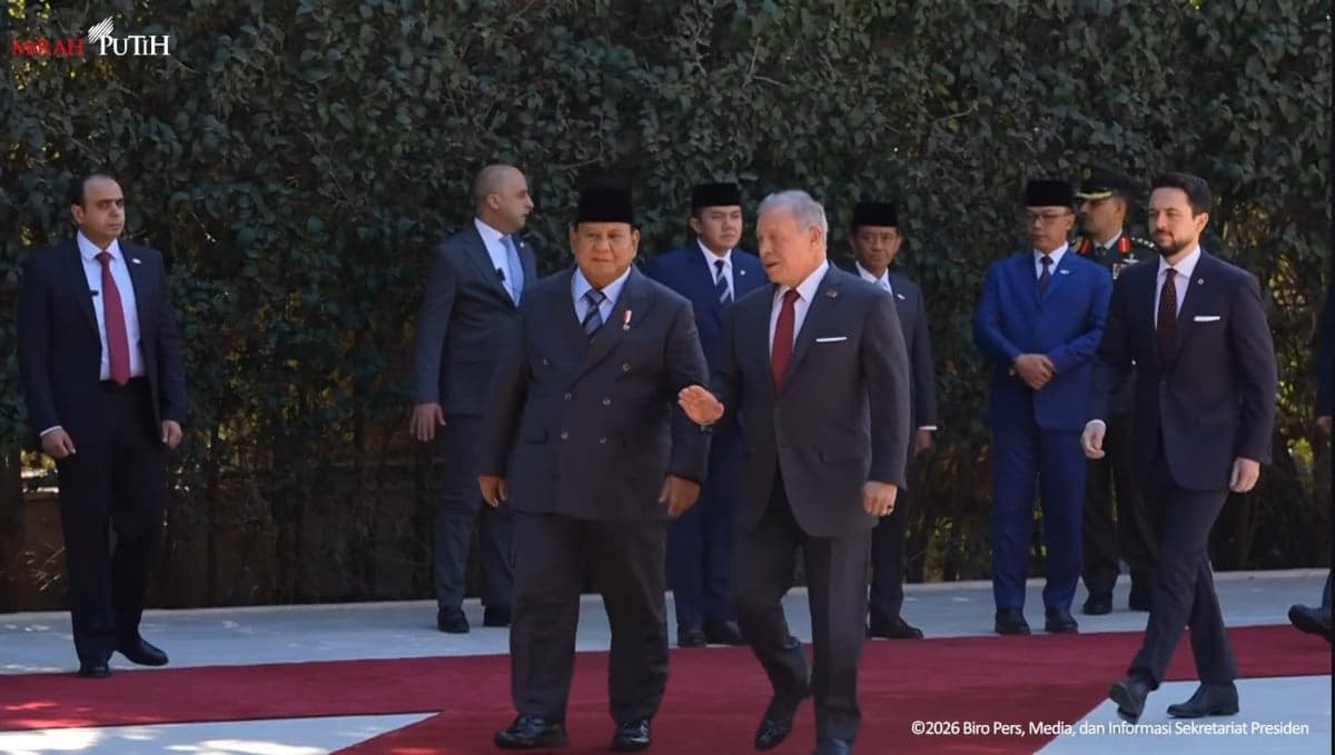 Presiden Prabowo Tiba di Istana Basman, Disambut Raja Abdullah II Presiden Prabowo Tiba di Istana Basman, Disambut Raja Abdullah II