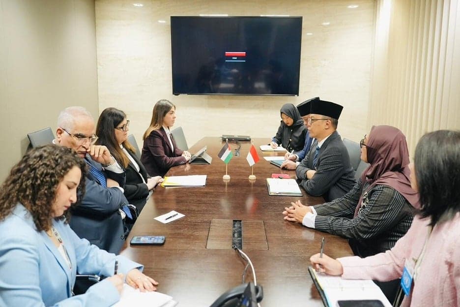 Bertemu Menlu Palestina, Menlu Sugiono Jelaskan Peran Indonesia di BoP dan Pasukan ISF Bertemu Menlu Palestina, Menlu Sugiono Jelaskan Peran Indonesia di BoP dan Pasukan ISF