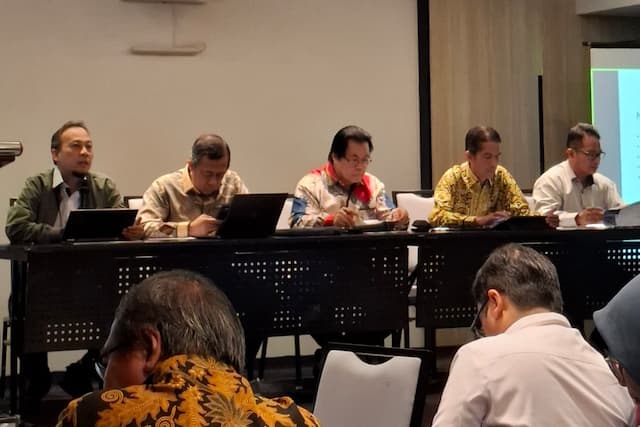 KKP Gandeng Masyarakat Pesisir Lindungi Ekosistem Laut KKP Gandeng Masyarakat Pesisir Lindungi Ekosistem Laut