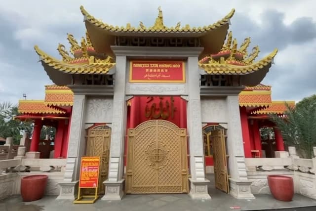 Unik dan Sarat Makna, Masjid Tjia Kaang Hoo Hadir dengan Nuansa Tionghoa di Jakarta Timur Unik dan Sarat Makna, Masjid Tjia Kaang Hoo Hadir dengan Nuansa Tionghoa di Jakarta Timur