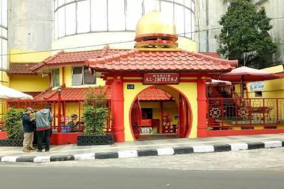 Jadwal Salat dan Imsakiyah Kota Bandung Hari Ini, 10 Ramadan 1447 H Jadwal Salat dan Imsakiyah Kota Bandung Hari Ini, 10 Ramadan 1447 H