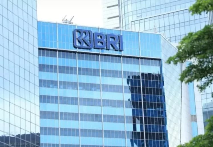 BRI Gelontorkan Pembiayaan Gentengisasi Rp2 Miliar di Jatiwangi BRI Gelontorkan Pembiayaan Gentengisasi Rp2 Miliar di Jatiwangi