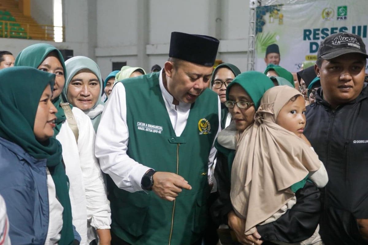 Temui 2.500 Konstituen, Cucun Serukan Persatuan dan Keamanan Jelang Idulfitri Temui 2.500 Konstituen, Cucun Serukan Persatuan dan Keamanan Jelang Idulfitri