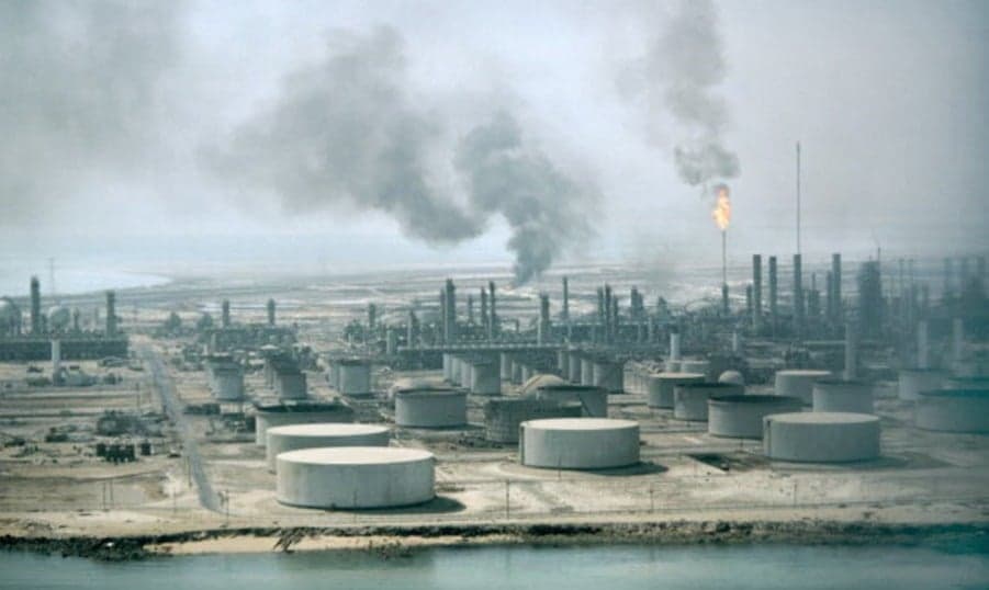 Iran Bakar Kilang Minyak Saudi Aramco, Pasokan Energi Global Terancam Iran Bakar Kilang Minyak Saudi Aramco, Pasokan Energi Global Terancam
