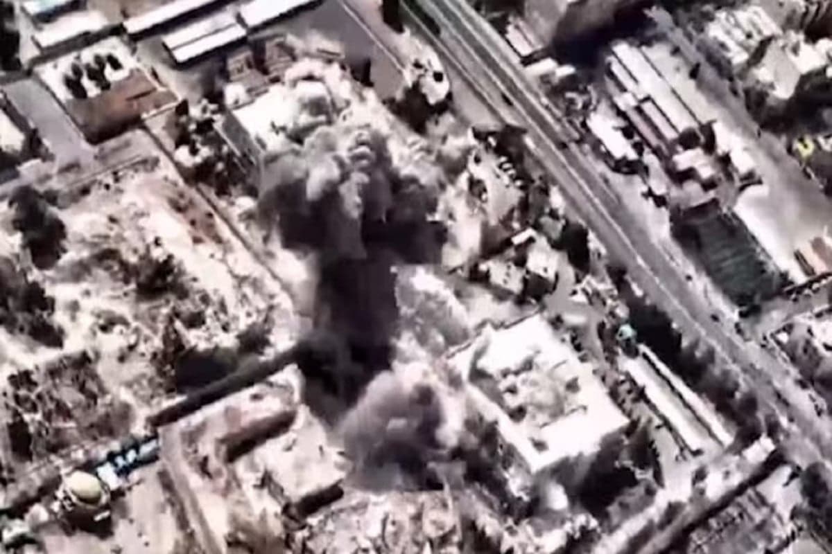 AS Hancurkan Markas Besar IRGC Iran: 'Kami Memenggal Kepala Ular' AS Hancurkan Markas Besar IRGC Iran: 'Kami Memenggal Kepala Ular'