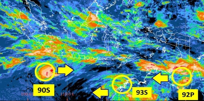 BMKG Pantau Pergerakan 3 Bibit Siklon Tropis yang Kepung Indonesia BMKG Pantau Pergerakan 3 Bibit Siklon Tropis yang Kepung Indonesia