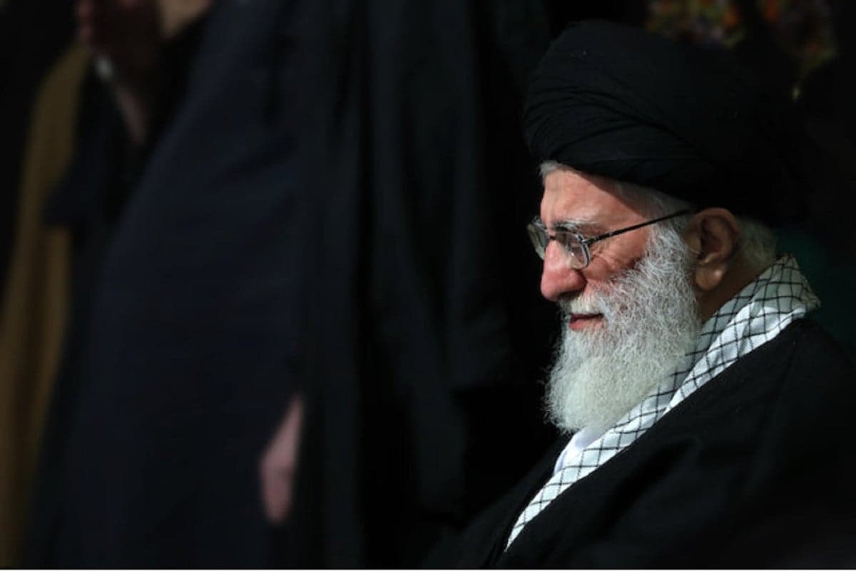 Cara Israel Bunuh Khamenei: Retas Kamera Lalu Lintas Teheran dan Ponsel untuk Melacak, lalu Dibom Cara Israel Bunuh Khamenei: Retas Kamera Lalu Lintas Teheran dan Ponsel untuk Melacak, lalu Dibom