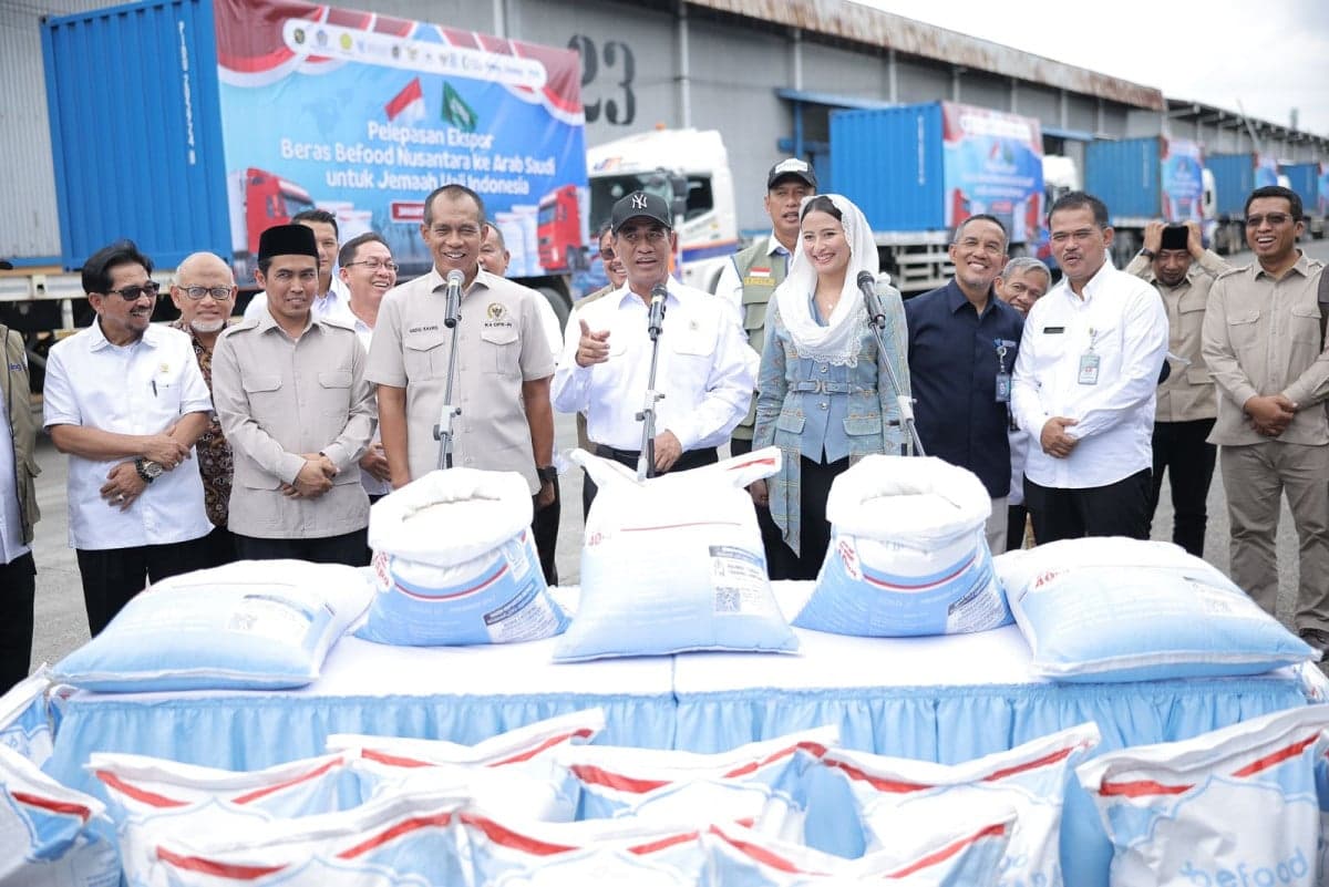 Indonesia Resmi Lepas Ekspor Perdana 2.280 Ton Beras ke Arab Saudi Indonesia Resmi Lepas Ekspor Perdana 2.280 Ton Beras ke Arab Saudi