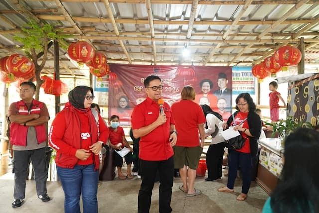 Kunjungi Pengobatan Gratis di Tangerang, Marinus PDIP: Manfaatkan, Biaya Berobat Mahal Kunjungi Pengobatan Gratis di Tangerang, Marinus PDIP: Manfaatkan, Biaya Berobat Mahal