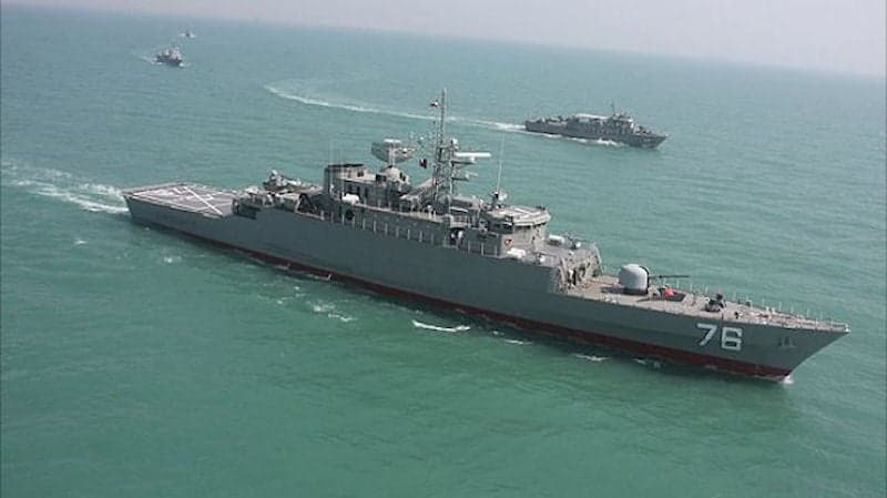 Iran Kirim Kapal Perang Kedua ke Perairan Sri Lanka usai Serangan Kapal Selam AS Iran Kirim Kapal Perang Kedua ke Perairan Sri Lanka usai Serangan Kapal Selam AS