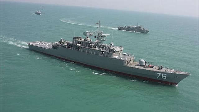 Iran Kirim Kapal Perang Kedua ke Perairan Sri Lanka usai Serangan Kapal Selam AS Iran Kirim Kapal Perang Kedua ke Perairan Sri Lanka usai Serangan Kapal Selam AS