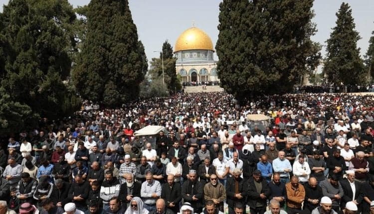 Israel Tutup Masjid Al-Aqsa dan Larang Salat selama Ramadan Israel Tutup Masjid Al-Aqsa dan Larang Salat selama Ramadan