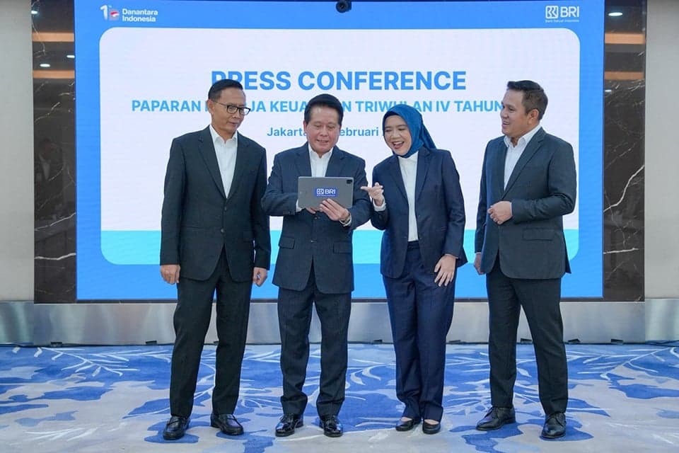 Transformasi BRIVolution Reignite Perkuat Sumber Pertumbuhan Baru, Laba Anak Usaha BRI Rp10,38 T Transformasi BRIVolution Reignite Perkuat Sumber Pertumbuhan Baru, Laba Anak Usaha BRI Rp10,38 T
