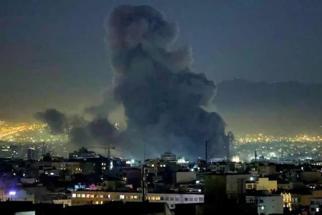 Inggris Sebut Bukan Iran yang Serang Pangkalan Siprus, lalu Siapa Biang Keroknya? Inggris Sebut Bukan Iran yang Serang Pangkalan Siprus, lalu Siapa Biang Keroknya?