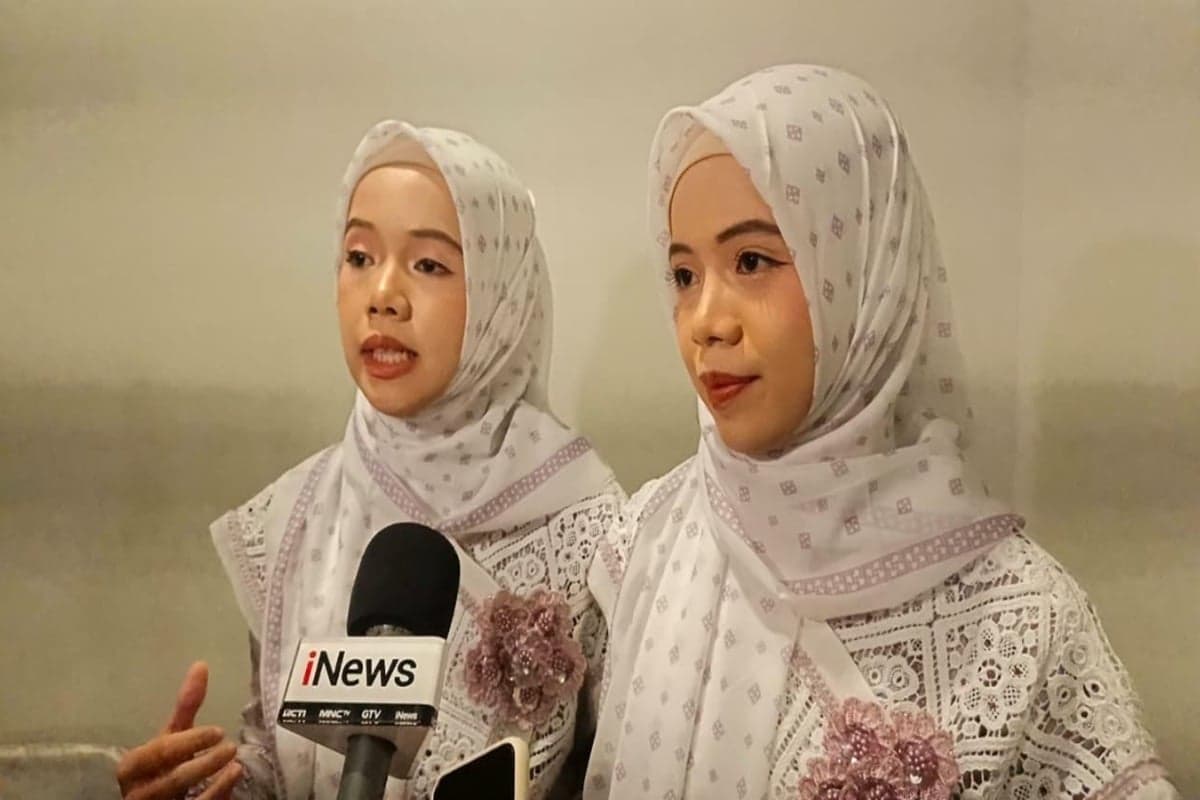 Duo Kembar Asal Kampar Siap Tampil Maksimal di Grand Final Cahaya Muda Indonesia Duo Kembar Asal Kampar Siap Tampil Maksimal di Grand Final Cahaya Muda Indonesia