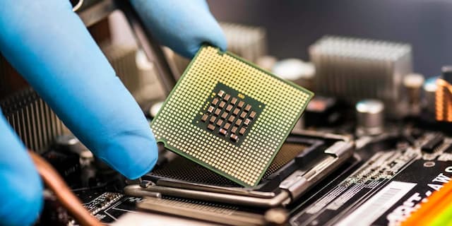 Perang Iran, Israel, dan AS Bakal Jadi Bencana untuk Industri Chip Semikonduktor Perang Iran, Israel, dan AS Bakal Jadi Bencana untuk Industri Chip Semikonduktor