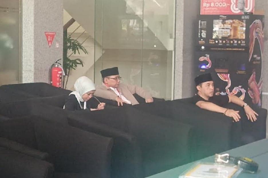 Gus Yaqut Datang ke KPK, Penuhi Panggilan sebagai Tersangka Kasus Kuota Haji Gus Yaqut Datang ke KPK, Penuhi Panggilan sebagai Tersangka Kasus Kuota Haji