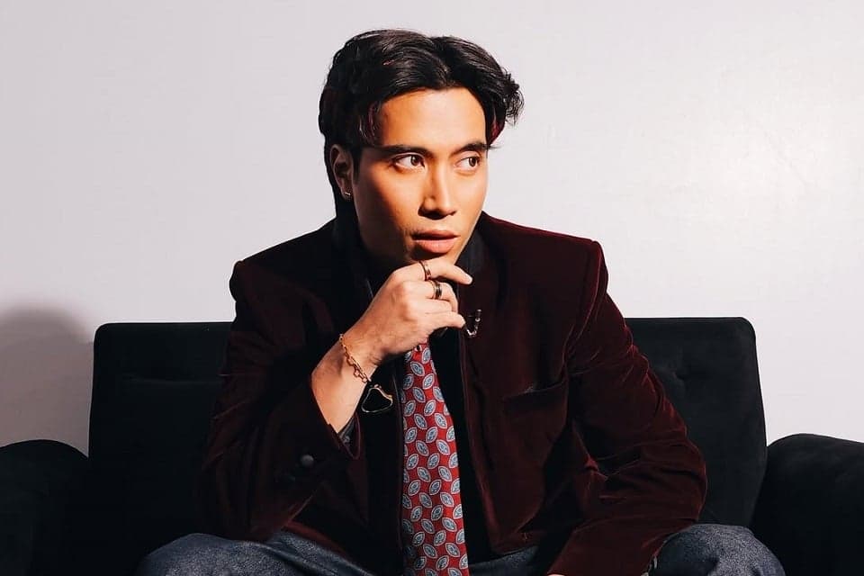 Vidi Aldiano, Sosok di Balik Menu Butterscotch Sea-Salt Latte yang Jadi Favorit Pecinta Kopi Vidi Aldiano, Sosok di Balik Menu Butterscotch Sea-Salt Latte yang Jadi Favorit Pecinta Kopi