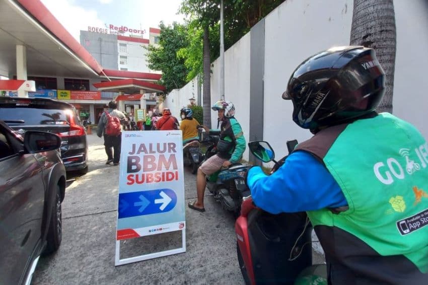 Harga BBM Pertalite Tak Naik sampai Lebaran, Selanjutnya Tunggu Evaluasi Harga BBM Pertalite Tak Naik sampai Lebaran, Selanjutnya Tunggu Evaluasi