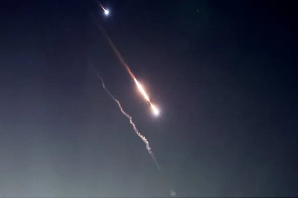 Iran Gempur 2 Pangkalan Militer Israel dan Markas Besar Shin Bet, Ledakan Guncang Yerusalem Iran Gempur 2 Pangkalan Militer Israel dan Markas Besar Shin Bet, Ledakan Guncang Yerusalem