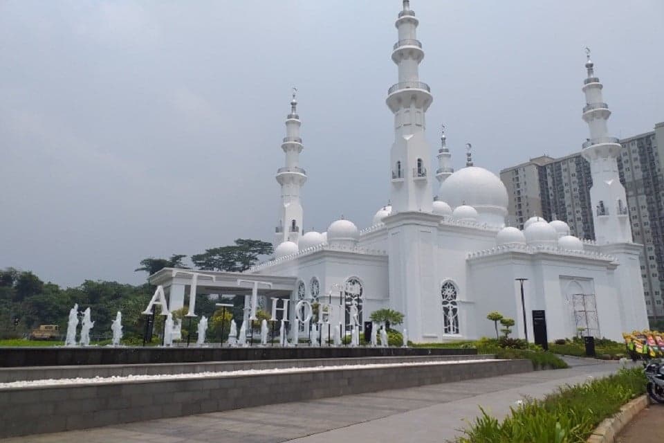 Jadwal Salat dan Imsakiyah Kota Bandung Hari Ini, 24 Ramadan 1447 H Jadwal Salat dan Imsakiyah Kota Bandung Hari Ini, 24 Ramadan 1447 H