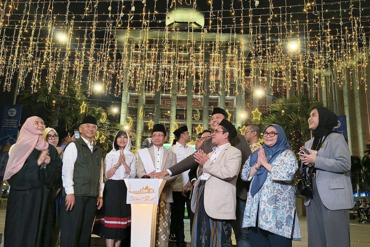 69.000 Lebih Momen Kesegaran Dihadirkan Coca-Cola Indonesia selama Ramadan 69.000 Lebih Momen Kesegaran Dihadirkan Coca-Cola Indonesia selama Ramadan