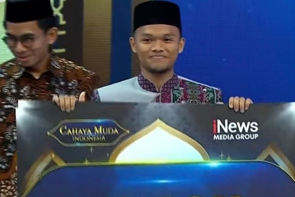 Dakwahnya Keren, Sulthon Jadi Juara 1 Cahaya Muda Indonesia 2026 Dakwahnya Keren, Sulthon Jadi Juara 1 Cahaya Muda Indonesia 2026