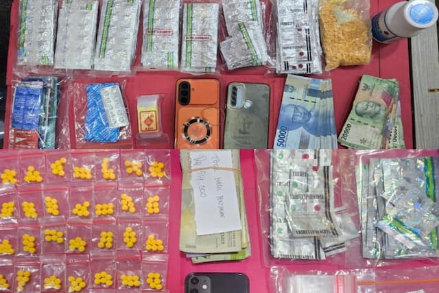 2.351 Butir Obat Keras Disita dari Warung Pulsa dan Sembako, 3 Orang Ditangkap 2.351 Butir Obat Keras Disita dari Warung Pulsa dan Sembako, 3 Orang Ditangkap