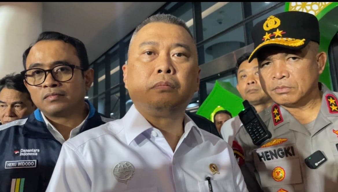 Tinjau Pelabuhan Merak, Menhub Sebut Arus Mudik Lebaran 2026 Sesuai Prediksi Tinjau Pelabuhan Merak, Menhub Sebut Arus Mudik Lebaran 2026 Sesuai Prediksi