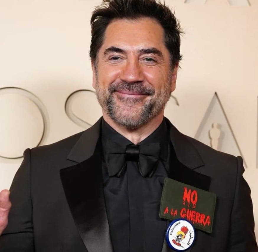 Javier Bardem Serukan 'No to War, Free Palestine' di Panggung Oscar 2026, Tepuk Tangan Menggema Javier Bardem Serukan 'No to War, Free Palestine' di Panggung Oscar 2026, Tepuk Tangan Menggema