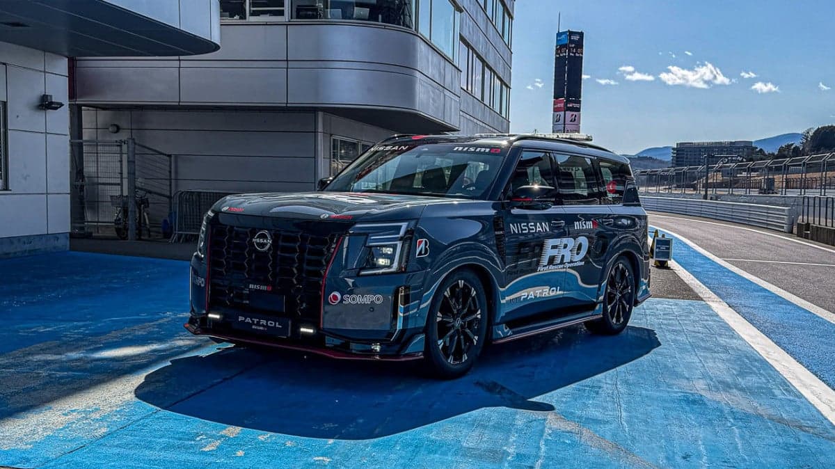 Nissan Patrol NISMO Jadi Kendaraan FRO untuk Balapan Super GT Nissan Patrol NISMO Jadi Kendaraan FRO untuk Balapan Super GT