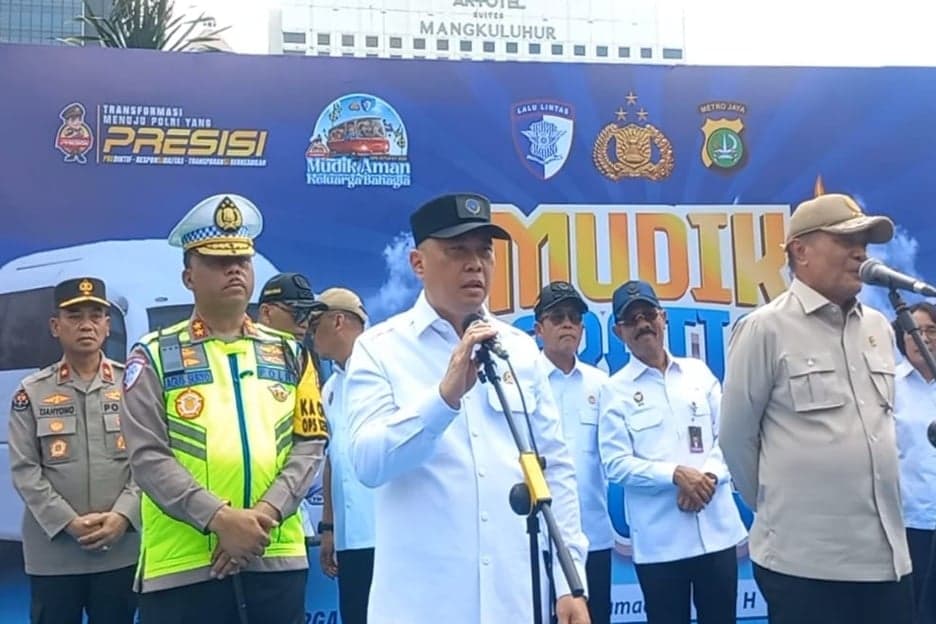 Menhub Sebut Kegiatan Mudik Lebaran Berjalan dengan Baik Sampai Hari ini Menhub Sebut Kegiatan Mudik Lebaran Berjalan dengan Baik Sampai Hari ini