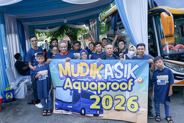 Hangatnya Ramadan, Aquaproof Berbagi Takjil dan Beri Para Tukang Mudik Gratis Hangatnya Ramadan, Aquaproof Berbagi Takjil dan Beri Para Tukang Mudik Gratis