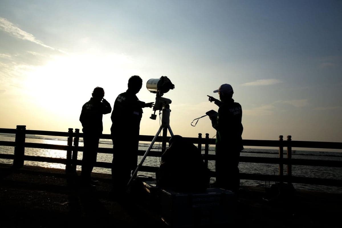 Sejarah Kriteria MABIMS dalam Penentuan Idulfitri Sejarah Kriteria MABIMS dalam Penentuan Idulfitri