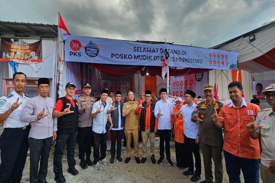 Peduli Keselamatan Pemudik, PKS Dirikan Posko Pelayanan Mudik Gratis Peduli Keselamatan Pemudik, PKS Dirikan Posko Pelayanan Mudik Gratis