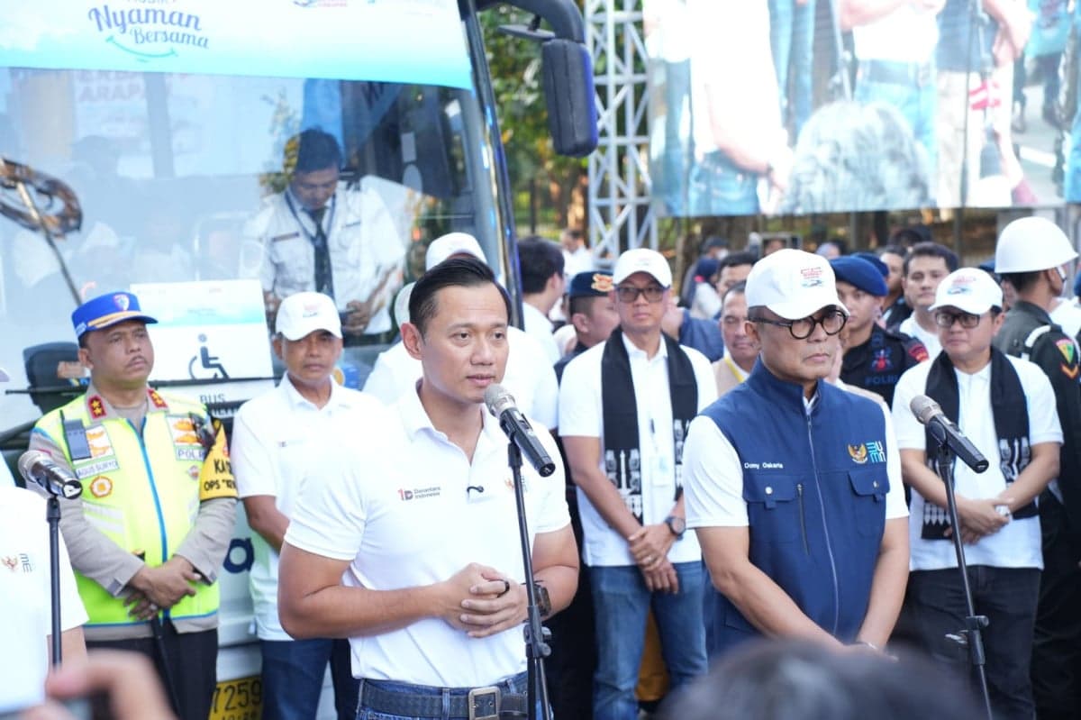 Mudik Asyik Bersama BUMN: PLN Fasilitasi 12.500 Warga Pulang Kampung Ramah Lingkungan Mudik Asyik Bersama BUMN: PLN Fasilitasi 12.500 Warga Pulang Kampung Ramah Lingkungan