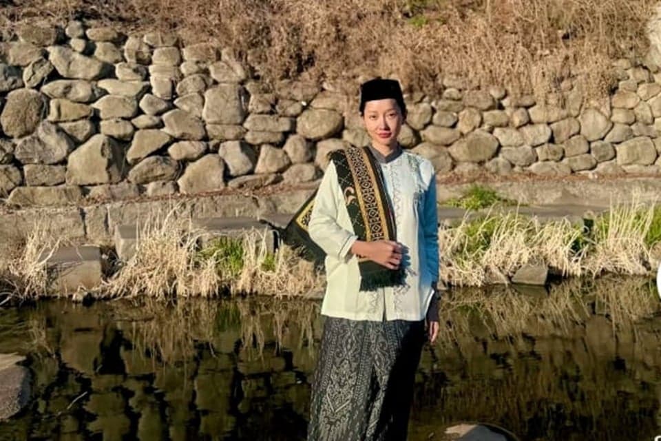 Tak Siap Terima Hujatan, Lucinta Luna Pilih Salat Id di Korea Selatan Tak Siap Terima Hujatan, Lucinta Luna Pilih Salat Id di Korea Selatan