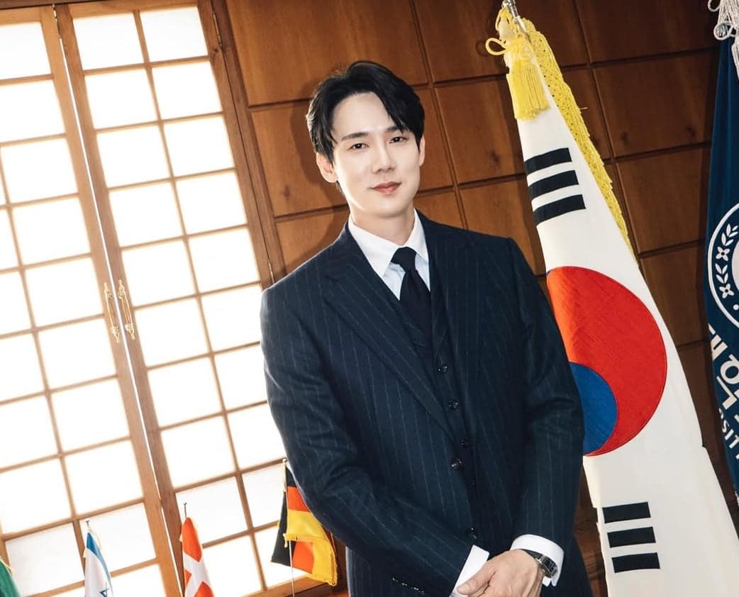 Aktor Top Korea Ini Jadi Dosen Khusus di Almamaternya, Ngajar Mata Kuliah Apa? Aktor Top Korea Ini Jadi Dosen Khusus di Almamaternya, Ngajar Mata Kuliah Apa?