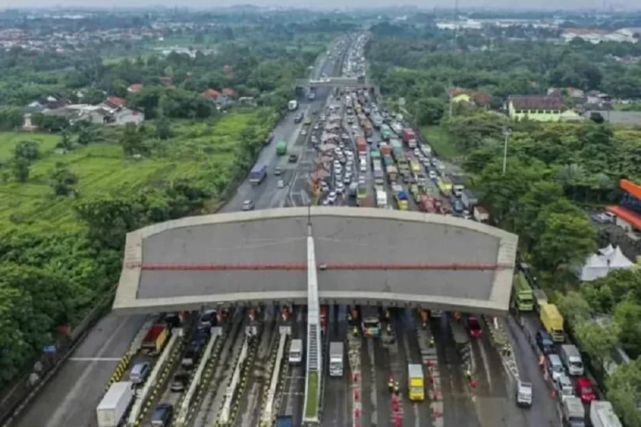 Pemudik Diminta Hindari Puncak Arus Balik pada 24 Maret, Kakorlantas: Manfaatkan WFA Pemudik Diminta Hindari Puncak Arus Balik pada 24 Maret, Kakorlantas: Manfaatkan WFA