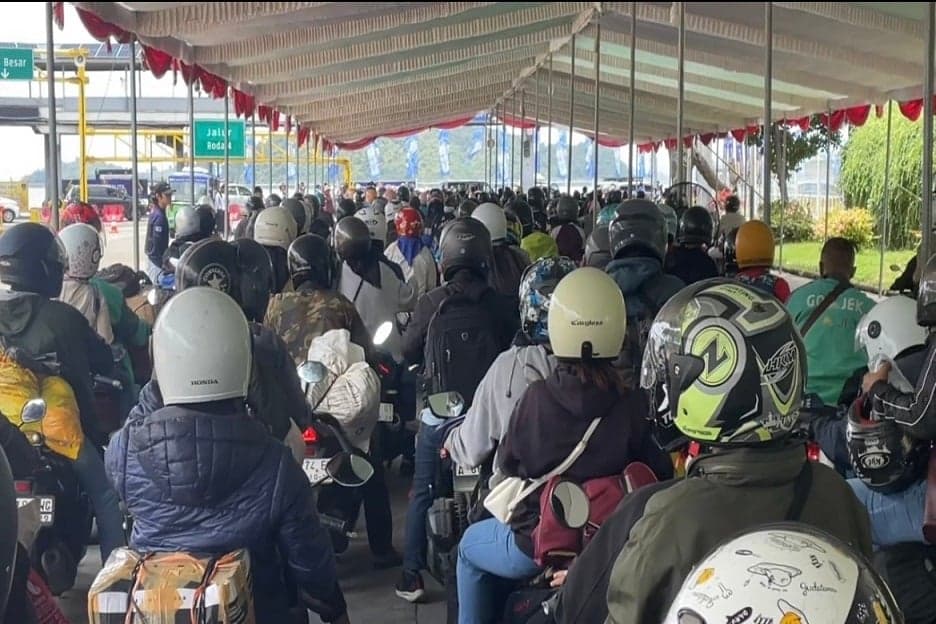 Arus Balik Lebaran 2026, Pemudik Motor Padati Pelabuhan Bakauheni Arus Balik Lebaran 2026, Pemudik Motor Padati Pelabuhan Bakauheni
