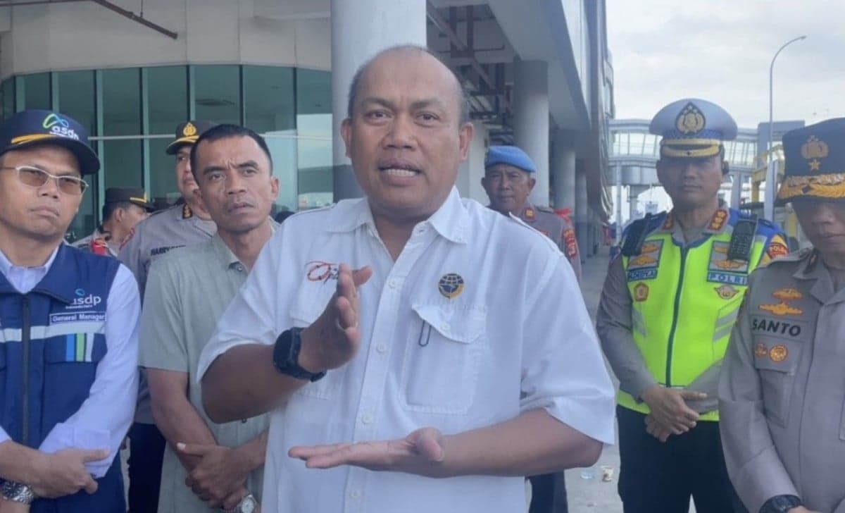 Kendaraan dari Bakauheni Bakal Dialihkan ke Pelabuhan Wika Beton jika Terjadi Lonjakan Kendaraan dari Bakauheni Bakal Dialihkan ke Pelabuhan Wika Beton jika Terjadi Lonjakan