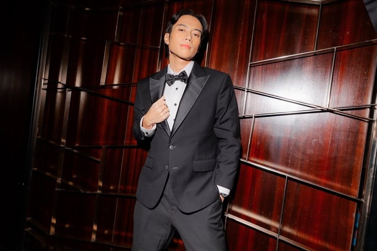 Ibunda Ungkap Momen Dipeluk Vidi Aldiano dalam Mimpi: Dia Enggak Bicara Sama Sekali Ibunda Ungkap Momen Dipeluk Vidi Aldiano dalam Mimpi: Dia Enggak Bicara Sama Sekali