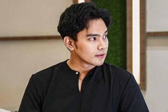 Insanul Fahmi Sulit Bertemu Anak, Tuduh Wardatina Mawa Hanya Pencitraan Insanul Fahmi Sulit Bertemu Anak, Tuduh Wardatina Mawa Hanya Pencitraan