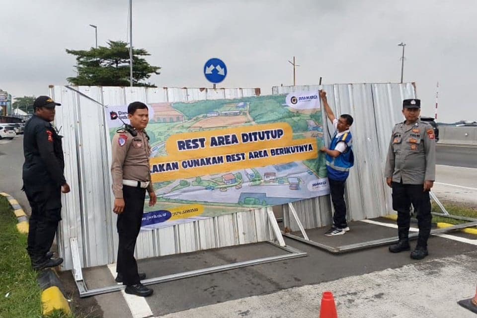 Arus Balik Lebaran 2026 Padat, Jasa Marga Tutup Sementara Rest Area KM 52B & 62B Arus Balik Lebaran 2026 Padat, Jasa Marga Tutup Sementara Rest Area KM 52B & 62B