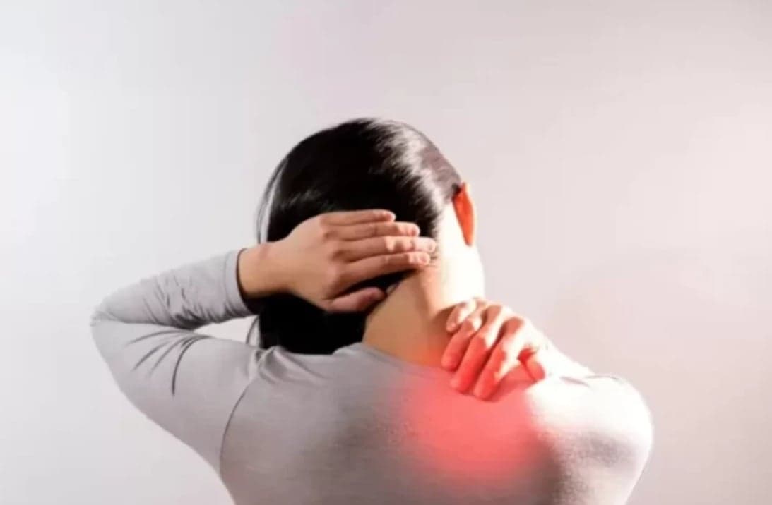 Bangun Tidur Badan Terasa Kaku dan Pegal? Ini Penyebab Umum serta Cara Mengatasinya Bangun Tidur Badan Terasa Kaku dan Pegal? Ini Penyebab Umum serta Cara Mengatasinya