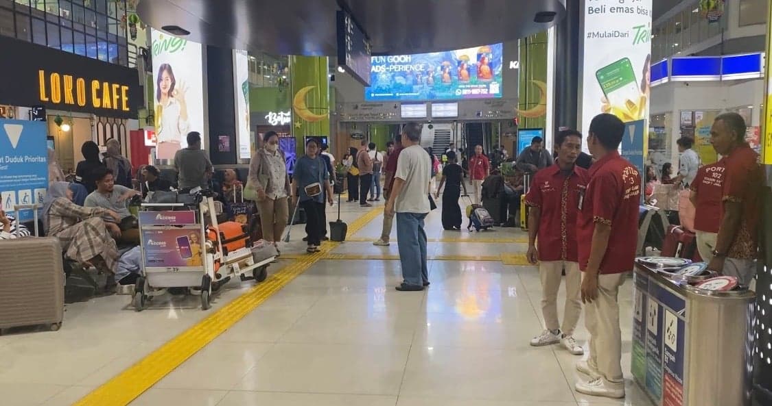H+5 Lebaran 2026, Stasiun Gambir Masih Ramai Pemudik H+5 Lebaran 2026, Stasiun Gambir Masih Ramai Pemudik