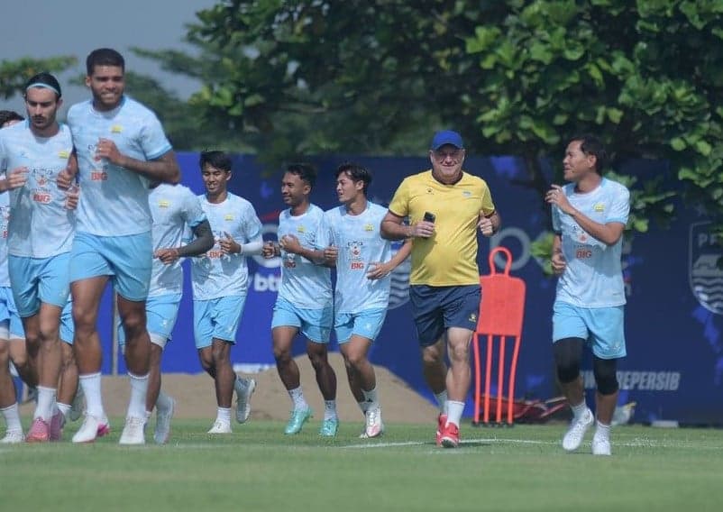 2 Pemain Persib Perkuat Timnas Indonesia di FIFA Series 2026, Bojan Hodak Ungkap Harapannya 2 Pemain Persib Perkuat Timnas Indonesia di FIFA Series 2026, Bojan Hodak Ungkap Harapannya