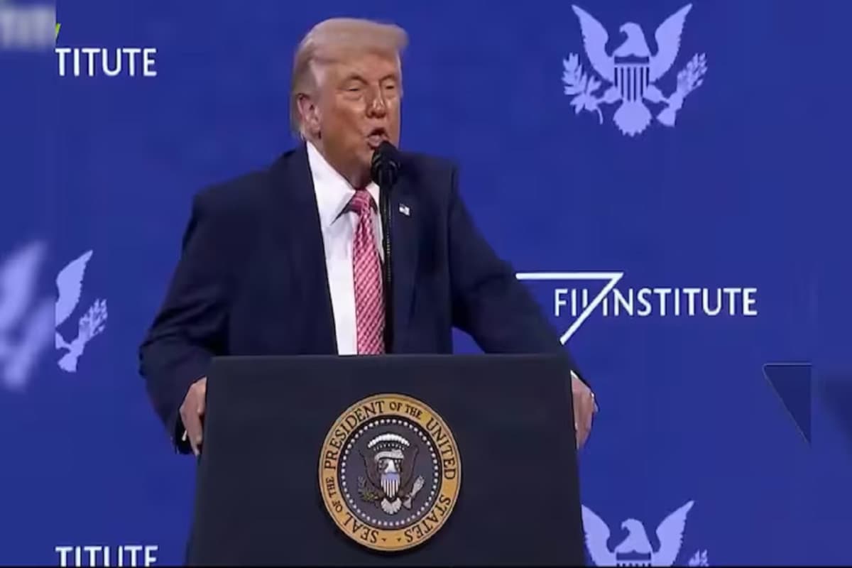 Trump: 'Saya Benar-benar Percaya Saya Adalah Pembawa Perdamaian...' Trump: 'Saya Benar-benar Percaya Saya Adalah Pembawa Perdamaian...'