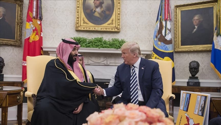 Trump: Pemimpin Arab Saudi Menjilat Pantatku dan Harus Bersikap Baik pada AS Trump: Pemimpin Arab Saudi Menjilat Pantatku dan Harus Bersikap Baik pada AS